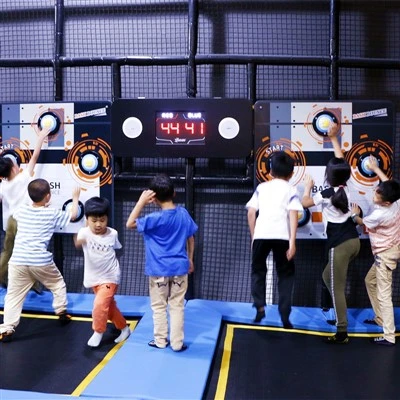 Gioco interattivo sul muro
